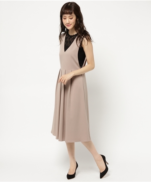 archives（アルシーヴ）の「タックプリーツジャンパースカート（ジャンパースカート・レディース・ブラック/ベージュ/ネイビー・MEDIUM）」の12枚目の写真