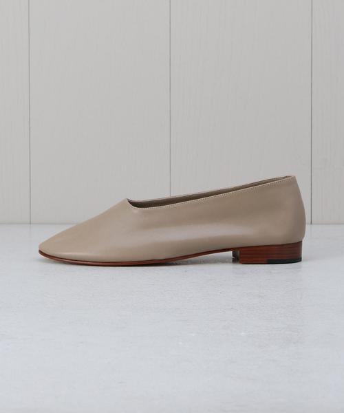BEAUTY&YOUTH UNITED ARROWS(ビューティーアンドユースユナイテッドアローズ)の「<MARTINIANO>GLOVE FLAT SHOES/シューズ◆(パンプス・レディース・オフホワイト/ワインレッド/ブラック/ベージュ/ライラック・37/38h/38/36h/37h)」の4枚目の写真