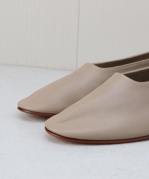 BEAUTY&YOUTH UNITED ARROWS(ビューティーアンドユースユナイテッドアローズ)の「<MARTINIANO>GLOVE FLAT SHOES/シューズ◆(パンプス・レディース・オフホワイト/ワインレッド/ブラック/ベージュ/ライラック・37/38h/38/36h/37h)」の9枚目の写真