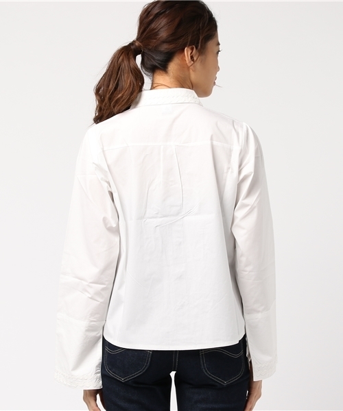 MERLOT(メルロー)の「フレアスリーブシャツ5763(シャツ/ブラウス・レディース・オフホワイト/ブラック/カーキ・FREE)」の7枚目の写真