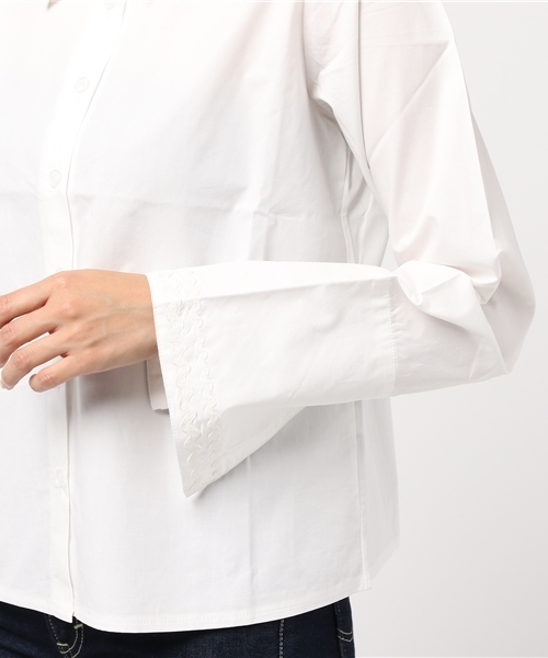 MERLOT(メルロー)の「フレアスリーブシャツ5763(シャツ/ブラウス・レディース・オフホワイト/ブラック/カーキ・FREE)」の9枚目の写真