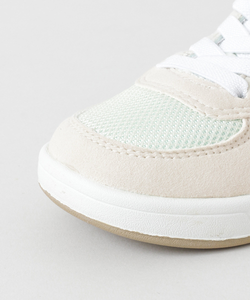 URBAN RESEARCH DOORS（アーバンリサーチドアーズ）の「NEW BALANCE KT300WHI（スニーカー・キッズ・ホワイト・ 15/16）」の4枚目の写真