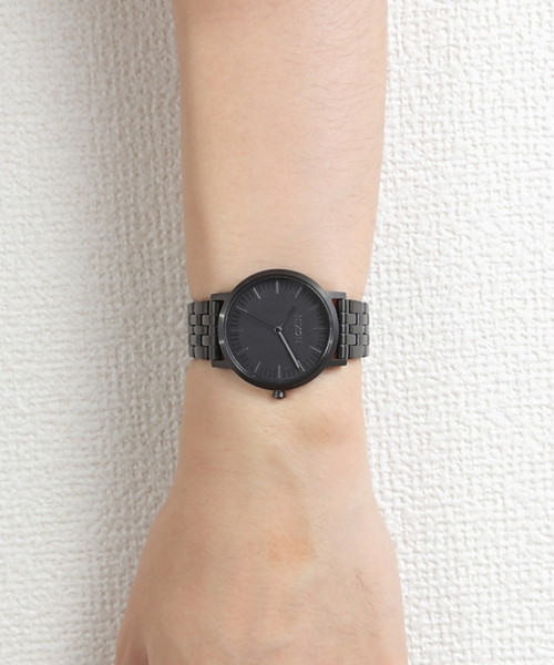 NIXON(ニクソン)の「THE PORTER 35(アナログ腕時計・レディース・ブラック/シルバー/ネイビー/ゴールド/ピンクゴールド・FREE)」の2枚目の写真