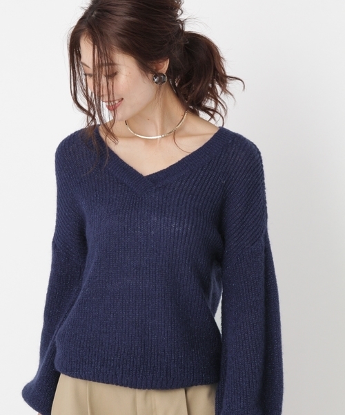 Andemiu（アンデミュウ）の「モヘヤコンラメニットプルオーバー769086（ニット/セーター・レディース・ネイビー/グレー/レッド/イエロー・FREE）」の2枚目の写真