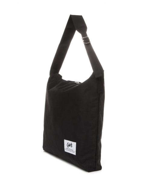 GLOBAL WORK（グローバルワーク）の「ナイロンビッグショルダー/773571（ショルダーバッグ・メンズ・ブラック/ネイビー/カーキ/オレンジ・FREE）」の5枚目の写真