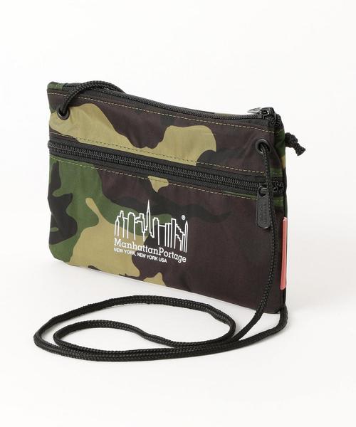 green label relaxing（グリーンレーベルリラクシング）の「別注Manhattan Portage （マンハッタンポーテージ） サコッシュ MEDIUM ◆（ショルダーバッグ・キッズ・ブラック/オリーブ/パープル/レッド・FREE）」の5枚目の写真
