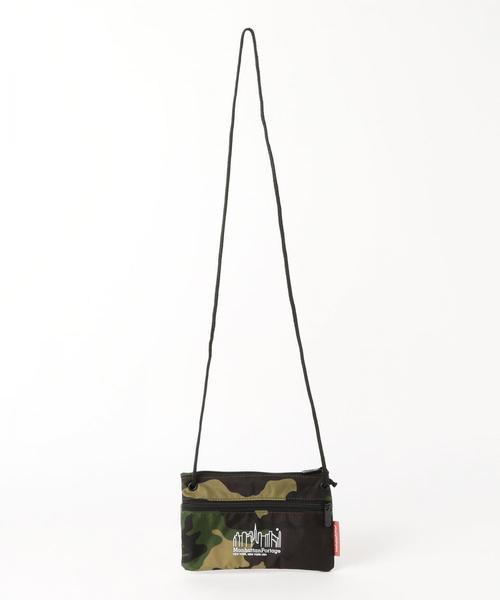 green label relaxing（グリーンレーベルリラクシング）の「別注Manhattan Portage （マンハッタンポーテージ） サコッシュ MEDIUM ◆（ショルダーバッグ・キッズ・ブラック/オリーブ/パープル/レッド・FREE）」の7枚目の写真