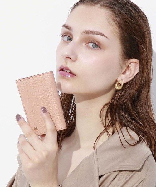 TOPKAPI（トプカピ）の「CLASSICO[クラシコ]角シボ型押し・名刺入れ（名刺入れ・レディース・ライトピンク/ターコイズブルー/ネイビー/グレイッシュベージュ/ピンクベージュ/ブラック/ブルー/シルバー・FREE）」の7枚目の写真