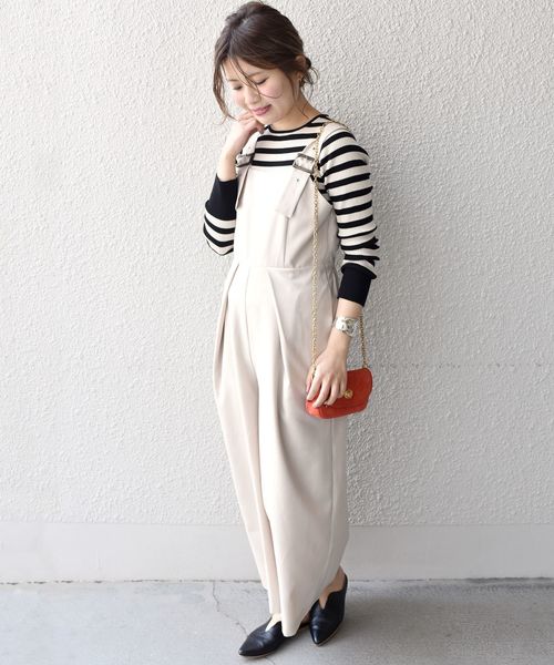 Khaju（カージュ）の「Khaju:バックオープンオールインワン2 ◇（つなぎ/オールインワン・レディース・ブラック/ベージュ・ONE SIZE）」の2枚目の写真