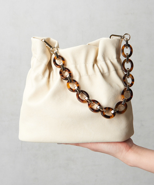 ear PAPILLONNER（イアパピヨネ）の「チェーンショルダーバッグ　S（ショルダーバッグ・レディース・カーキ/イエロー/アイボリー・FREE）」の20枚目の写真