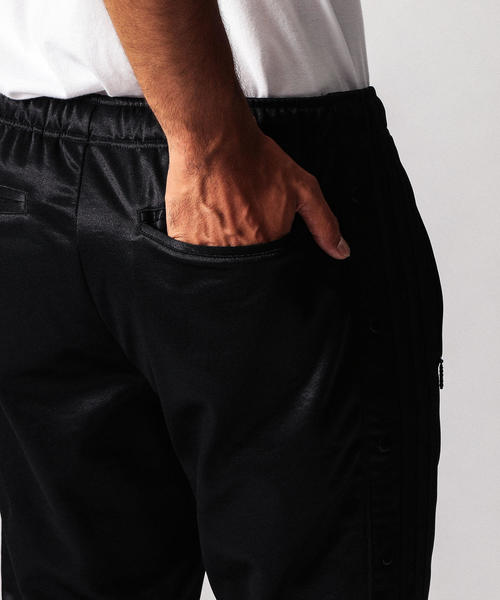 adidas Originals(アディダスオリジナルス)の「【別注】 <adidas Originals(アディダス)> ADIBREAK TRACK PANTS/パンツ(その他パンツ・メンズ・ブラック・LARGE/X-LARGE/MEDIUM)」の8枚目の写真