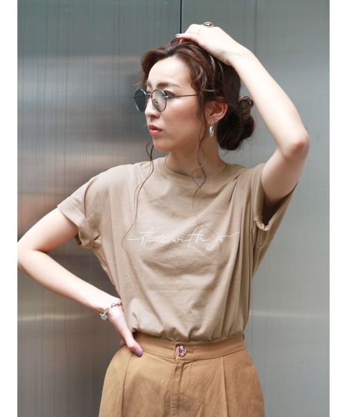 Ungrid（アングリッド）の「メッセージロゴプリントTee（Tシャツ/カットソー・レディース・ブラック/オフホワイト/モカ・FREE）」の8枚目の写真