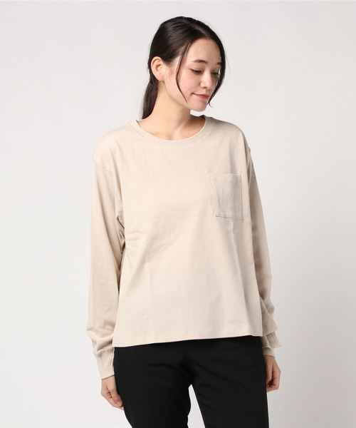 archives（アルシーヴ）の「ポケット付きBACK開ロンT（Tシャツ/カットソー・レディース・ブラック/ベージュ/オフホワイト・MEDIUM）」の3枚目の写真