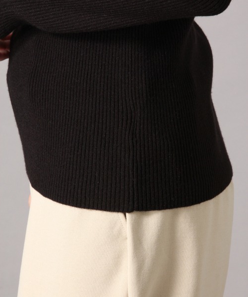 LOWRYS FARM（ローリーズファーム）の「１２Ｇリブタートル　857132（ニット/セーター・レディース・ブラック/ベージュ/ブラウン/レッド/オフホワイト・FREE）」の20枚目の写真