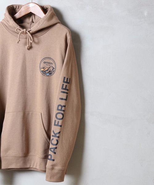OUTDOOR PRODUCTS APPAREL(アウトドアプロダクツアパレル)の「袖プリントグラフィックプルパーカー(パーカー・メンズ・ダークグリーン/ベージュ/アイボリー/ライトブラウン・SMALL/MEDIUM/LARGE/X-LARGE)」の11枚目の写真