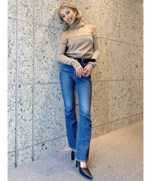 GYDA（ジェイダ）の「センターラインセミフレアデニムパンツ（デニムパンツ・レディース・ライトブルー/ブルー・SMALL/MEDIUM/X-SMALL）」の8枚目の写真