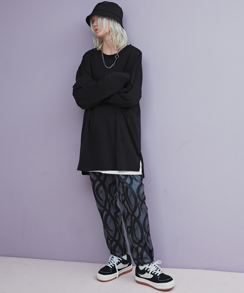 AIVER（アイバー）の「AIVER　シルケットルーズスリット L/S TEE（Tシャツ/カットソー・メンズ・グレイッシュブルー/ブラック/チャコールグレー/オフホワイト・MEDIUM/LARGE/SMALL）」の11枚目の写真