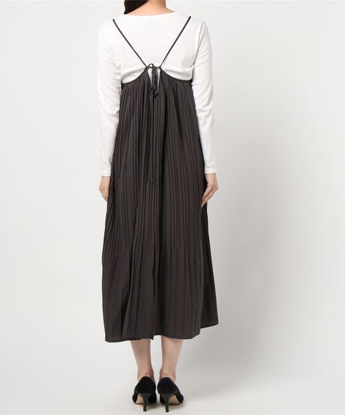 rps（アールピーエス）の「スパンブロードプリーツキャミワンピース（ワンピース・レディース・チャコールグレー/モカ/ライトカーキ/グリーン・M）」の6枚目の写真