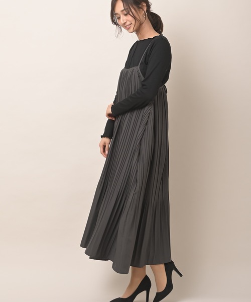 rps（アールピーエス）の「スパンブロードプリーツキャミワンピース（ワンピース・レディース・チャコールグレー/モカ/ライトカーキ/グリーン・M）」の22枚目の写真