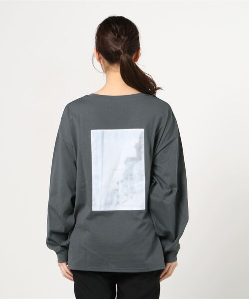 Per sist ence（パーシエンス）の「Per sist ence/パーシエンス　ダブルプリントロンTEE（Tシャツ/カットソー・レディース・ベージュ/カーキ/オフホワイト/ブラック・FREE）」の6枚目の写真