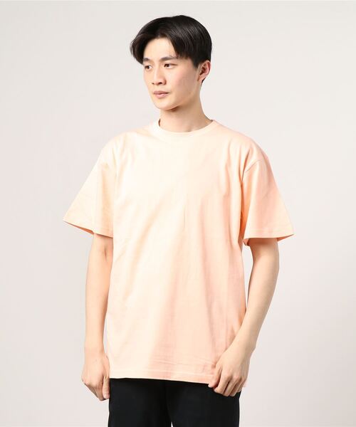 United Athle(ユナイテッドアスレ)の「United Athle/ユナイテッドアスレ 5.6オンス ハイクオリティー Tシャツ(Tシャツ/カットソー・メンズ・ブラック/ベージュ/グレー/オフホワイト/グリーン系その他/オレンジ系その他・MEDIUM/LARGE/X-LARGE/SMALL)」の19枚目の写真