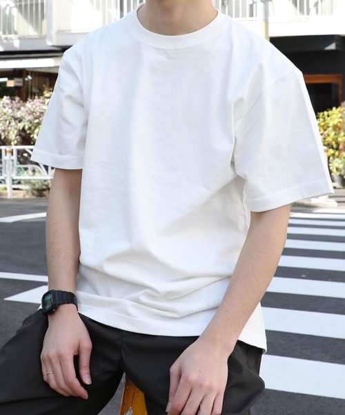 United Athle(ユナイテッドアスレ)の「United Athle/ユナイテッドアスレ 5.6オンス ハイクオリティー Tシャツ(Tシャツ/カットソー・メンズ・ブラック/ベージュ/グレー/オフホワイト/グリーン系その他/オレンジ系その他・MEDIUM/LARGE/X-LARGE/SMALL)」の9枚目の写真