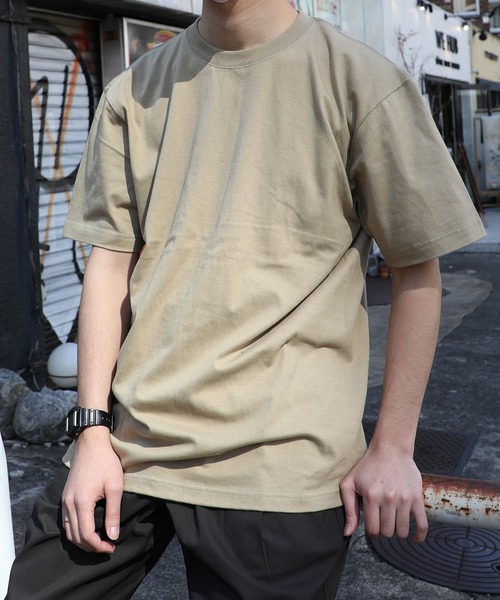 United Athle(ユナイテッドアスレ)の「United Athle/ユナイテッドアスレ 5.6オンス ハイクオリティー Tシャツ(Tシャツ/カットソー・メンズ・ブラック/ベージュ/グレー/オフホワイト/グリーン系その他/オレンジ系その他・MEDIUM/LARGE/X-LARGE/SMALL)」の12枚目の写真