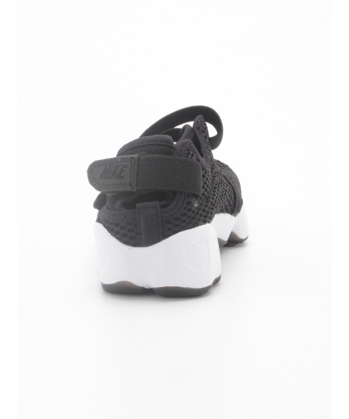 NIKE(ナイキ)の「848386-001 ナイキ ウィメンズ エア リフト ブリーズ(スニーカー・レディース・ブラック・23/24)」の2枚目の写真