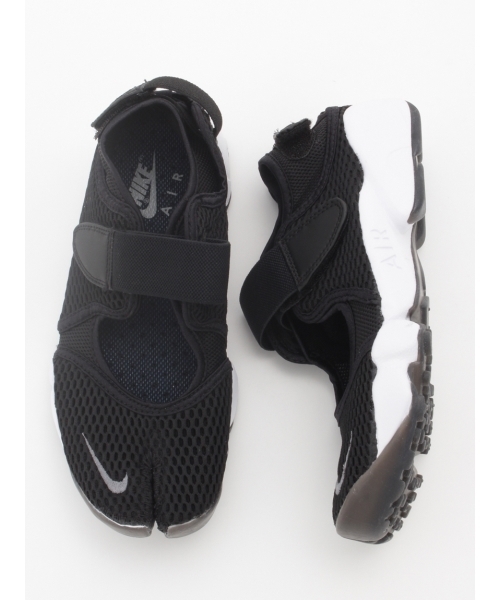 NIKE(ナイキ)の「848386-001 ナイキ ウィメンズ エア リフト ブリーズ(スニーカー・レディース・ブラック・23/24)」の7枚目の写真