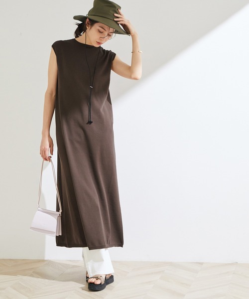ROPE'（ロペ）の「ハイゲージホールガーメントワンピース（ワンピース・レディース・ブラック/ダークブラウン/マスタード・38）」の3枚目の写真