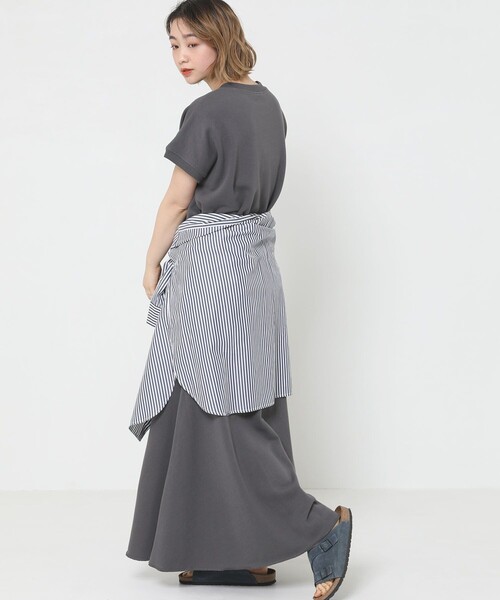 Sig FREAK'S STORE（シグフリークスストア）の「スウェットスカートセットアップ（セットアップ・レディース・ダークグレー/ベージュ・ﾌﾘ-）」の4枚目の写真