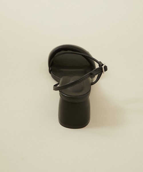 city(シティ)の「【CITY】パデットストラップサンダル(サンダル・レディース・ホワイト/ブラック・1/2)」の20枚目の写真