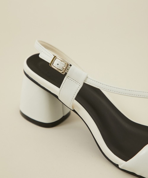 city(シティ)の「【CITY】パデットストラップサンダル(サンダル・レディース・ホワイト/ブラック・1/2)」の13枚目の写真