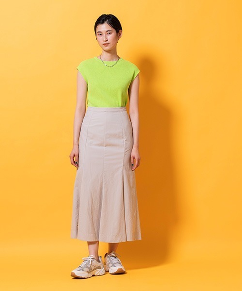 lautreamont BLEUBLANC(ロートレアモンブルーブラン)の「麻混リブニットプルオーバー(ニット/セーター・レディース・ホワイト/ベージュ/オレンジ/グリーン・9号)」の13枚目の写真