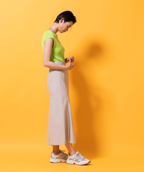 lautreamont BLEUBLANC(ロートレアモンブルーブラン)の「麻混リブニットプルオーバー(ニット/セーター・レディース・ホワイト/ベージュ/オレンジ/グリーン・9号)」の14枚目の写真