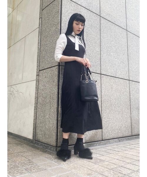 EATME（イートミー）の「フェザーミュールパンプス（その他シューズ・レディース・グレー/ブラック/ライトブラウン・S/M/L）」の10枚目の写真