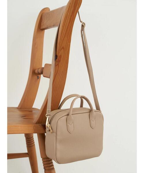 earth music&ecology（アースミュージックアンドエコロジー）の「スクエアミニボストンバッグ ＊（トートバッグ・レディース・アイボリー/モカ・FREE）」の5枚目の写真