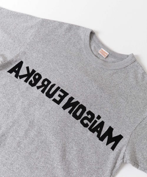 MAISON EUREKA(メゾンエウレカ)の「MAISON EUREKA FLOCKY ME LOGO T-SHIRTS(Tシャツ/カットソー・レディース・ホワイト/グレー・MEDIUM)」の17枚目の写真