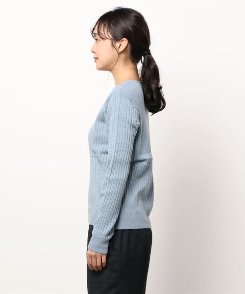 PICCIN（ピッチン）の「太リブVネックニット（ニット/セーター・レディース・ベージュ/パープル/オフホワイト/ブルー/ブルーグレー・M）」の22枚目の写真