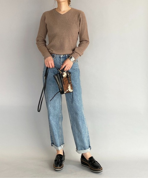 PICCIN（ピッチン）の「太リブVネックニット（ニット/セーター・レディース・ベージュ/パープル/オフホワイト/ブルー/ブルーグレー・M）」の17枚目の写真