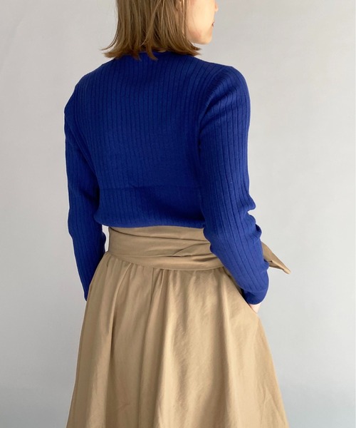 PICCIN（ピッチン）の「太リブVネックニット（ニット/セーター・レディース・ベージュ/パープル/オフホワイト/ブルー/ブルーグレー・M）」の8枚目の写真