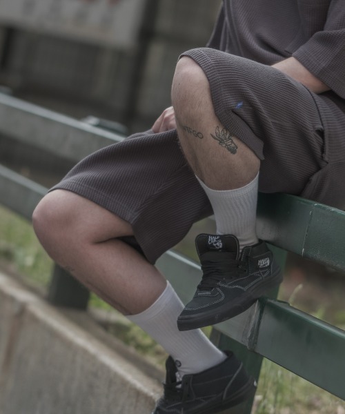 SIDEWAY STANCE（サイドウェイスタンス）の「【SIDEWAY STANCE】ワッフル ショートパンツ セットアップ対応（その他パンツ・メンズ・オフホワイト/ベージュ/ブラック・LARGE/X-LARGE/MEDIUM）」の9枚目の写真