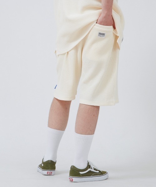 SIDEWAY STANCE（サイドウェイスタンス）の「【SIDEWAY STANCE】ワッフル ショートパンツ セットアップ対応（その他パンツ・メンズ・オフホワイト/ベージュ/ブラック・LARGE/X-LARGE/MEDIUM）」の15枚目の写真
