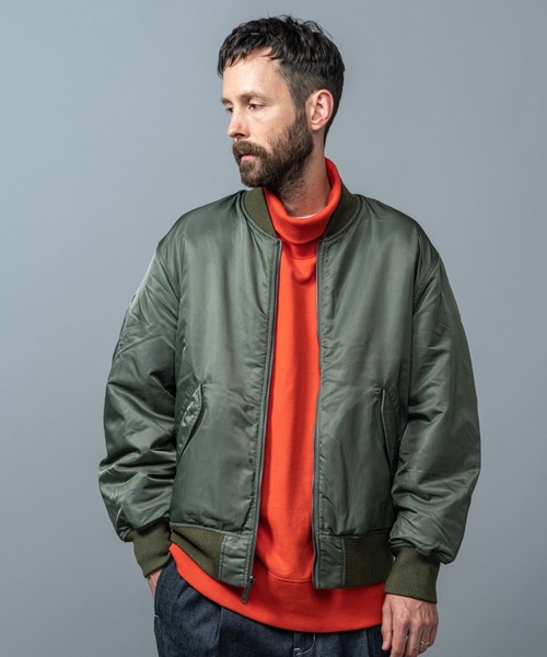 MR.OLIVE(ミスターオリーブ)の「ボア x フライトクロス / リバーシブル MA-1 フライトジャケット(MA-1・メンズ・ブラック/カーキ・LARGE/SMALL/MEDIUM)」の15枚目の写真
