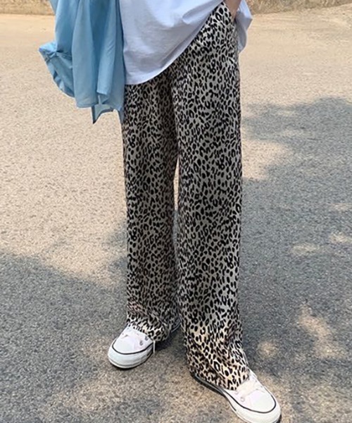 KOR（ケーオーアール）の「アニマル レオパード柄 豹柄 ストレートワイドパンツ（その他パンツ・レディース・レオパード・M/L/XL/2XL/3XL/4XL/5XL）」の6枚目の写真