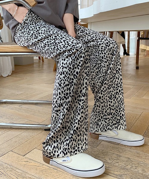 KOR（ケーオーアール）の「アニマル レオパード柄 豹柄 ストレートワイドパンツ（その他パンツ・レディース・レオパード・M/L/XL/2XL/3XL/4XL/5XL）」の8枚目の写真