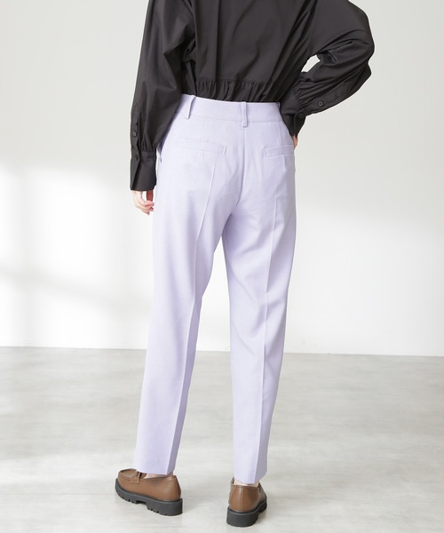 N.(N. Natural Beauty Basic)(エヌエヌナチュラルビューティーベーシック)の「【追加生産】【S Size Line】ドライタッチカラーテーパードパンツ(その他パンツ・レディース・ブルー/パープル/ピンク・SMALL/MEDIUM)」の6枚目の写真