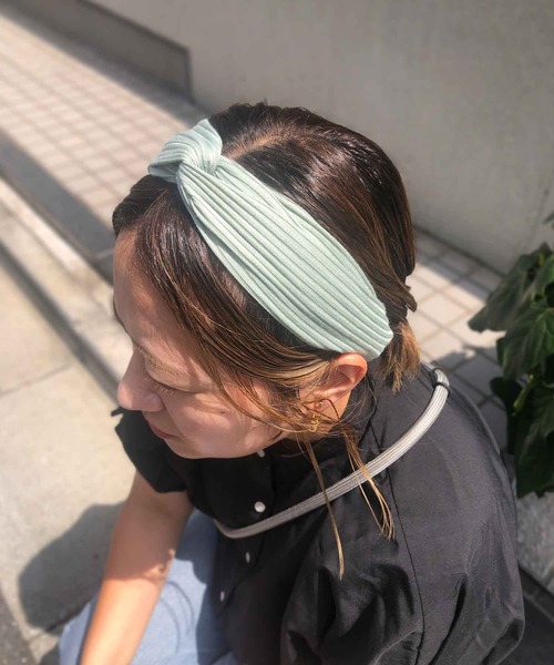 yield(イールド)の「【yield select】クロストップ ヘアバンド ESN-001NES-001(ヘアバンド・レディース・チャコールグレー/ブラック/ダークグリーン/ベージュ/ネイビー/グレー/マスタード/ワインレッド/ミント/チェリーピンク/コーラル・FREE)」の22枚目の写真