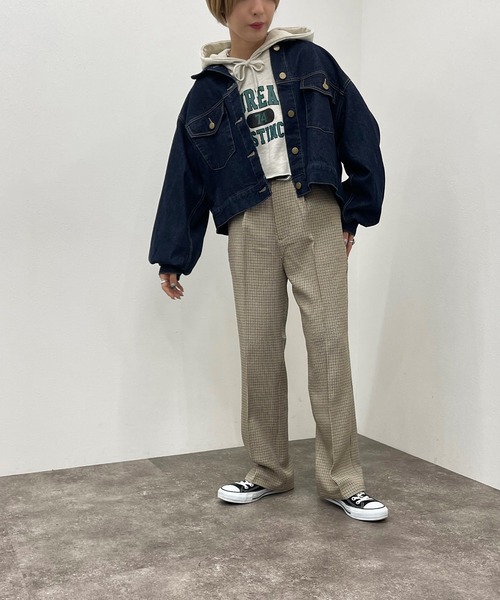 apres jour mignon（アプレジュールミニョン）の「ショートGジャン【ZOZOTOWN限定アイテム】【8PO】（デニムジャケット・レディース・ブラック/ダークインディゴブルー・フリー/X-LARGE）」の5枚目の写真