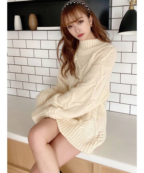 RESEXXY（リゼクシー）の「ケーブルニットチュニック（ニット/セーター・レディース・ブラック/アイボリー/キャメル・FREE）」の16枚目の写真